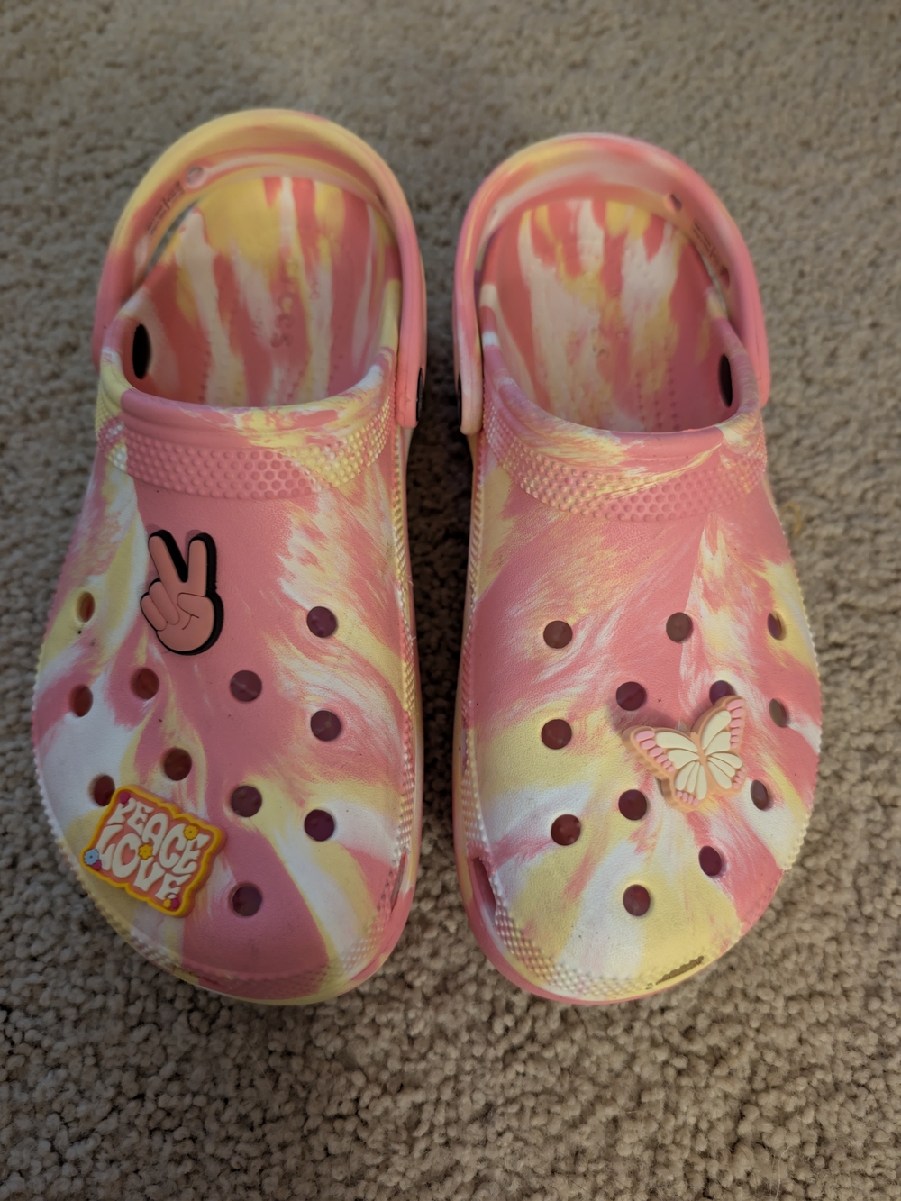 Crocs Platform Clog Pink Yellow Marble Tie Dye with Jibbitz Charms [Size 8]